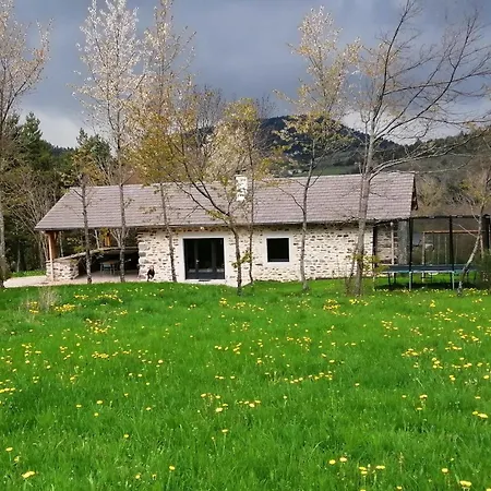Le Refuge De Jorance Et Son Privatif 5 Places En Pleine Nature * Saint-Julien-du-Pinet